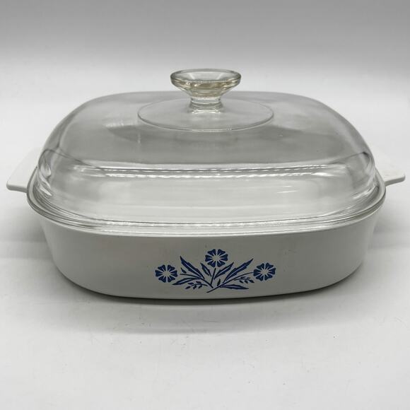 Vintage 1970's CorningWare Cornflower Blue Casserole Dish Lid A-10-B 10x10x2 EUC - Picture 1 of 8
